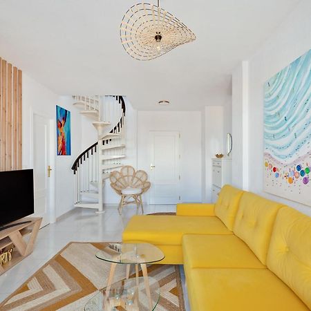 Apartamento La Fiesta, 250 M To The Sea Plus Swimming Pool ตอร์เรเวียคา ภายนอก รูปภาพ