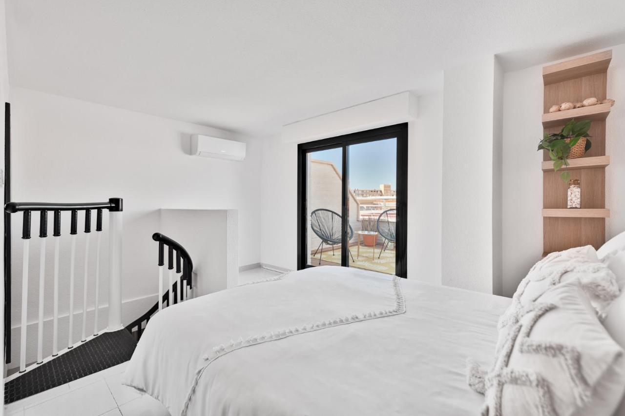 Apartamento La Fiesta, 250 M To The Sea Plus Swimming Pool ตอร์เรเวียคา ภายนอก รูปภาพ